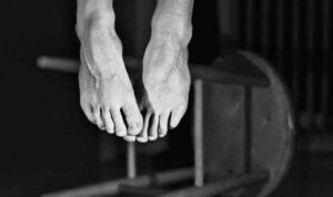 Geger Penemuan Mayat Pria di Pinrang Tewas dengan Posisi Berlutut dan Terjerat Tali di Leher