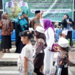 Erna Rasyid Taufan Lepas Peserta Pawai Taa’ruf Majelis Anak Sholeh
