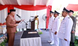 Bupati Pinrang Lantik 3 Kepala Desa Terpilih, Tegaskan Agar Amanah