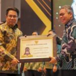 Wali Kota Parepare Terima Penghargaan Paritrana dari BPJS Ketenagakerjaan