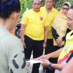 DPD Golkar Parepare Gerak Berikan Santunan kepada Korban Rumah Kebakaran