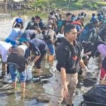 Jaga Kebersihan Anjungan Cempae, Pemkot Parepare Terjunkan Tim