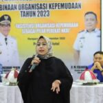 Ketua PKK Parepare Erna Taufan Berikan Pembinaan Peran Organisasi Kepemudaan
