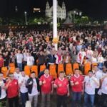 Bahtiar-Akbar Nobar Timnas Bersama Warga Parepare di Lapangan Andi Makkasau