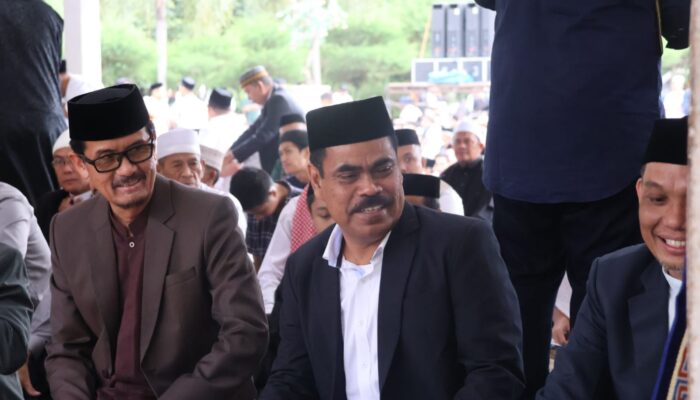 Pj Bupati Pinrang Salat Idul Adha di Lasinrang Park