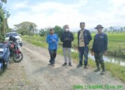 Hadapi Musim Hujan, Kepala Seksi Pemeliharaan SDABK Pinrang Turun Temui Petani di Duampanua
