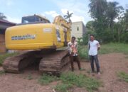 Muhammad Hasbi, Sekretaris Dinas SDABK, Pantau Pekerjaan Normalisasi di UPTD Wilayah Tiroang