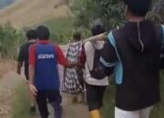 Menanti Janji Bupati Pinrang Perbaiki Jalan Rusak Bikin Warga Sakit-Jenazah Ditandu